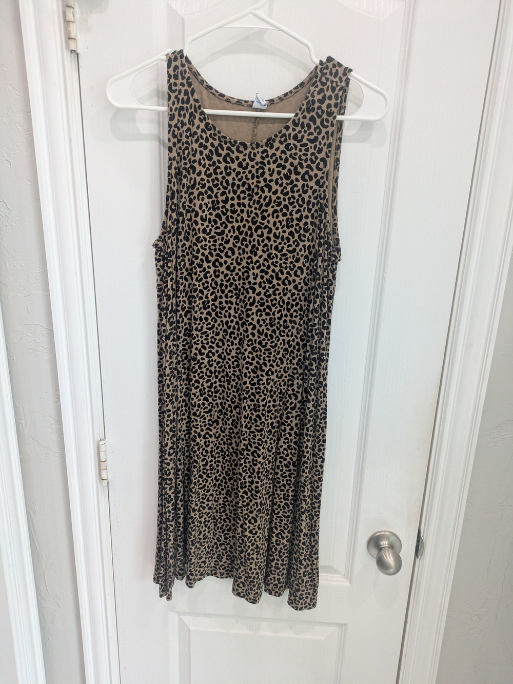 Old Navy Leopard Midi Dress in Tan and Black